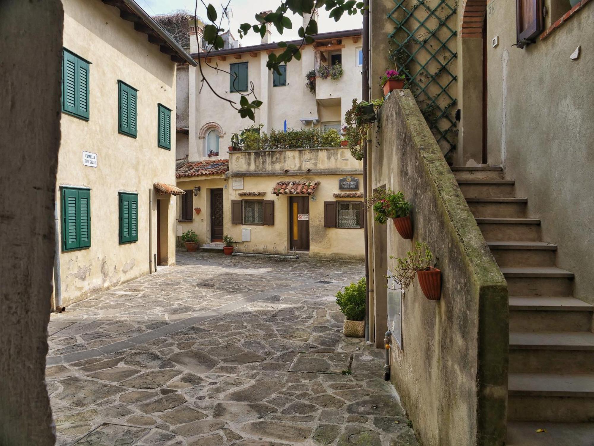 Casa Vianella - Romantico Monolocale Per Vivere Come Una Volta Градо Екстериор снимка